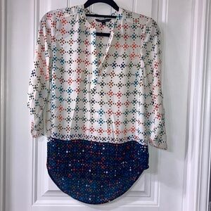 Sized small blouse! Perfect for work.